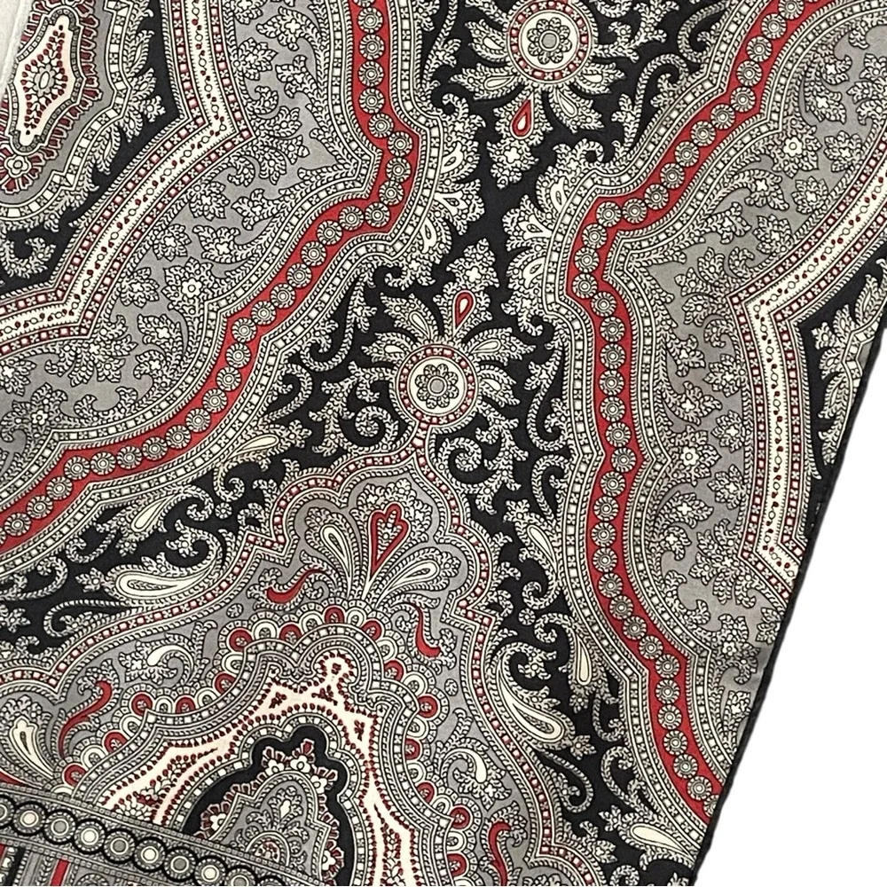Christian Dior Double Sided Black & Gray Patterned Tuxedo Style Scarf 11